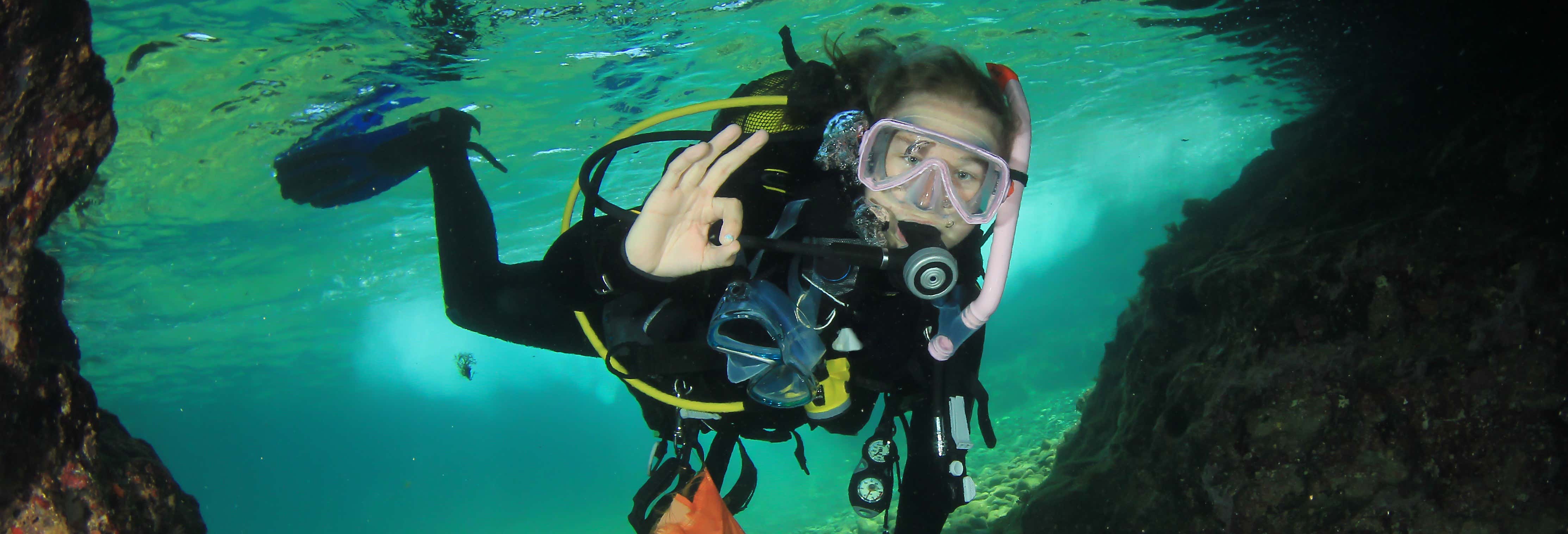 Migjorn Beach Beginners Scuba Diving Lesson