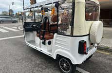 Tour en tuk tuk por Gijón
