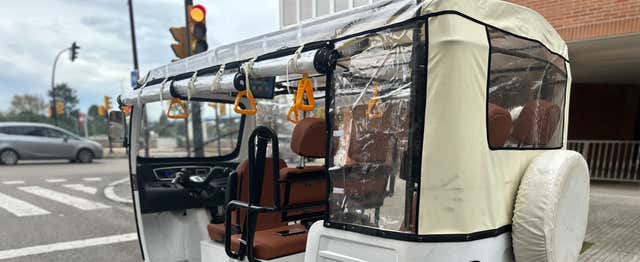 Tour en tuk tuk por Gijón