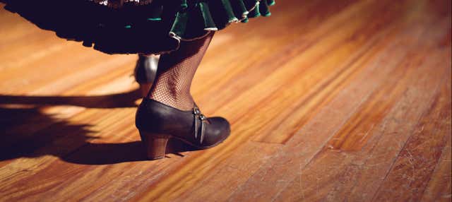 Espetáculo flamenco no tablado La Soleá
