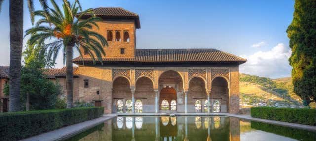 Visita a la Alhambra y los Palacios Nazaríes por la tarde