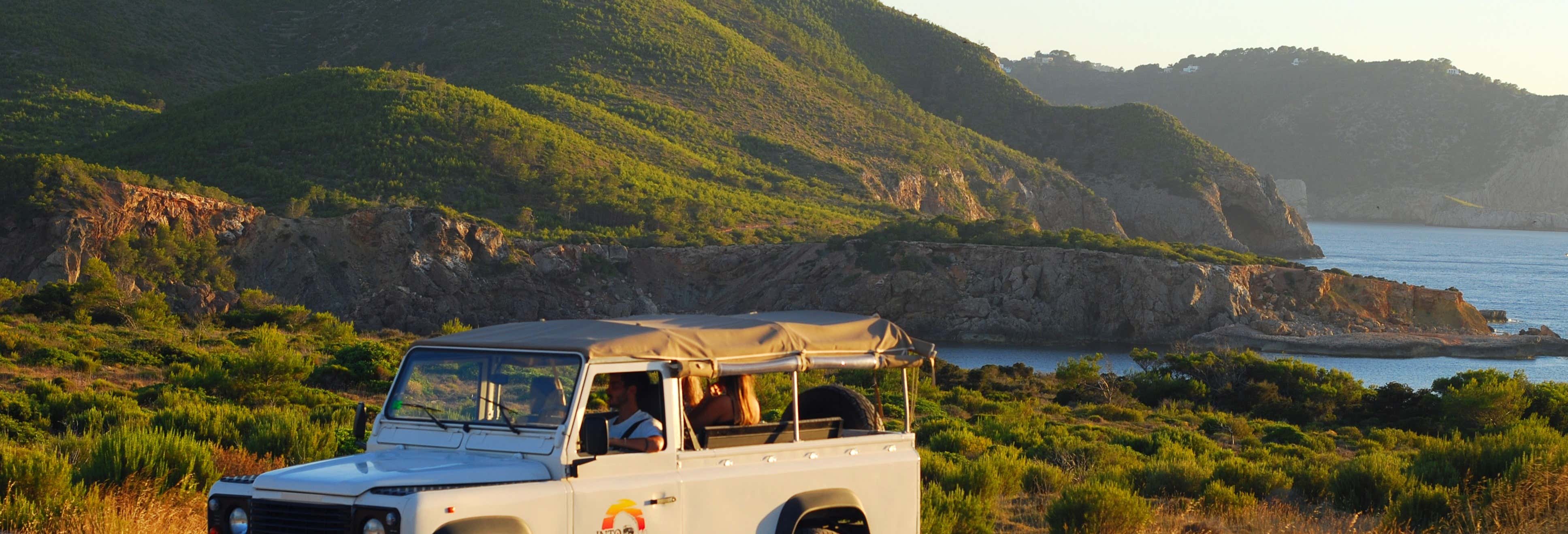 4x4 Tour + Hike in Ibiza + Boat Trip