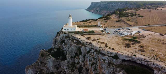 Escursione a Formentera e alla spiaggia di Es Pujols