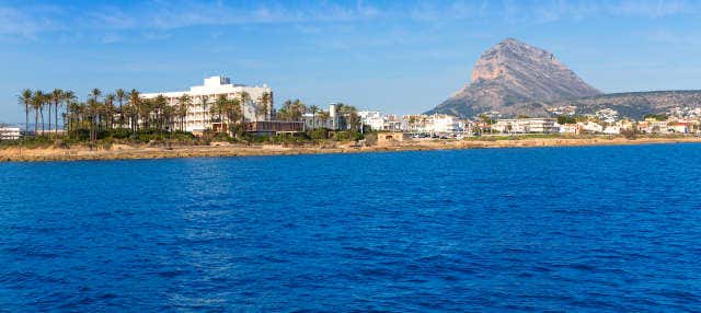 Giro in catamarano a Jávea con barbecue