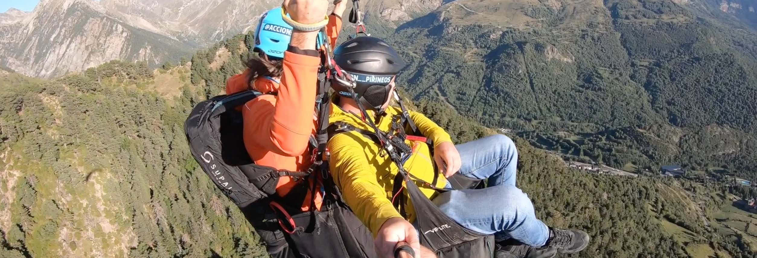 Volo in parapendio su Huesca e sul Pireneo aragonese