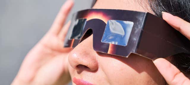 Eclipse solar 2026 en la Ribeira Sacra con cata de vinos