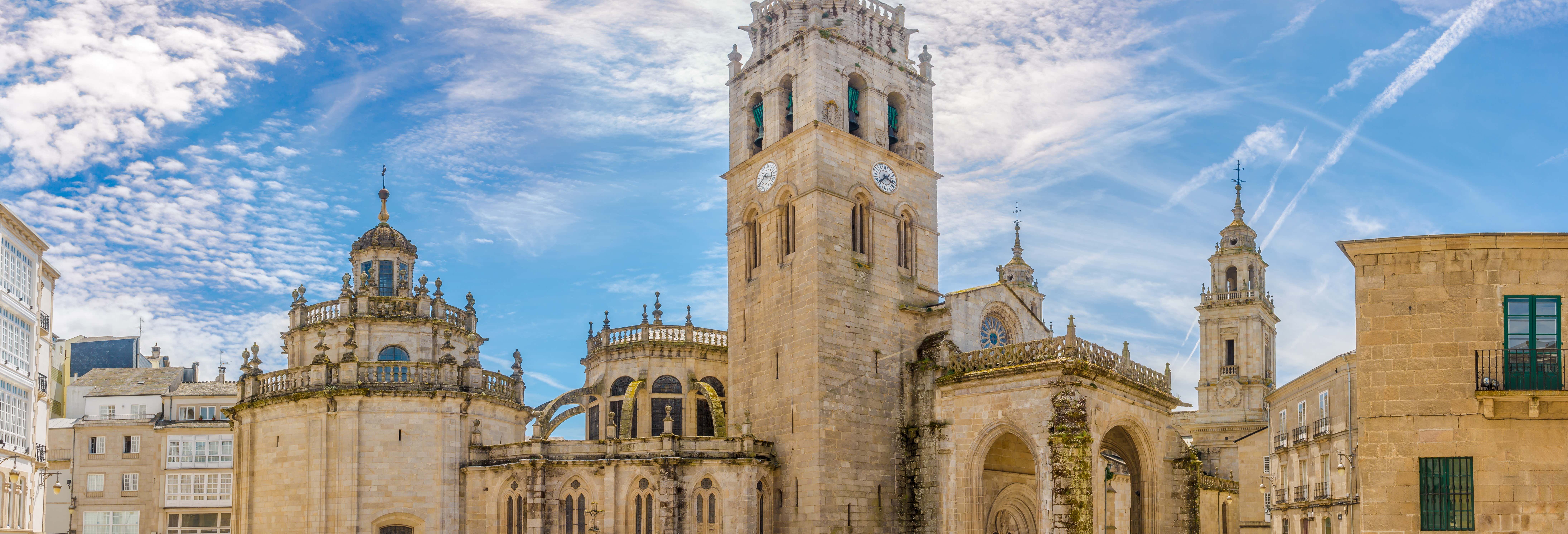 Lugo Guided City Tour