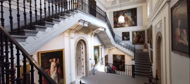 Entrada a la Real Academia de Bellas Artes de San Fernando