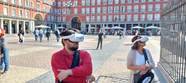 Madrid Virtual Reality Glasses Tour