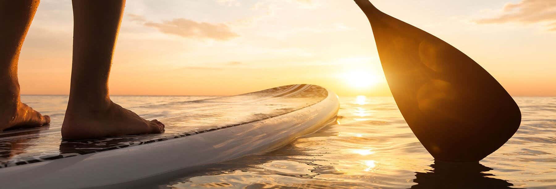 Paddle surf al tramonto