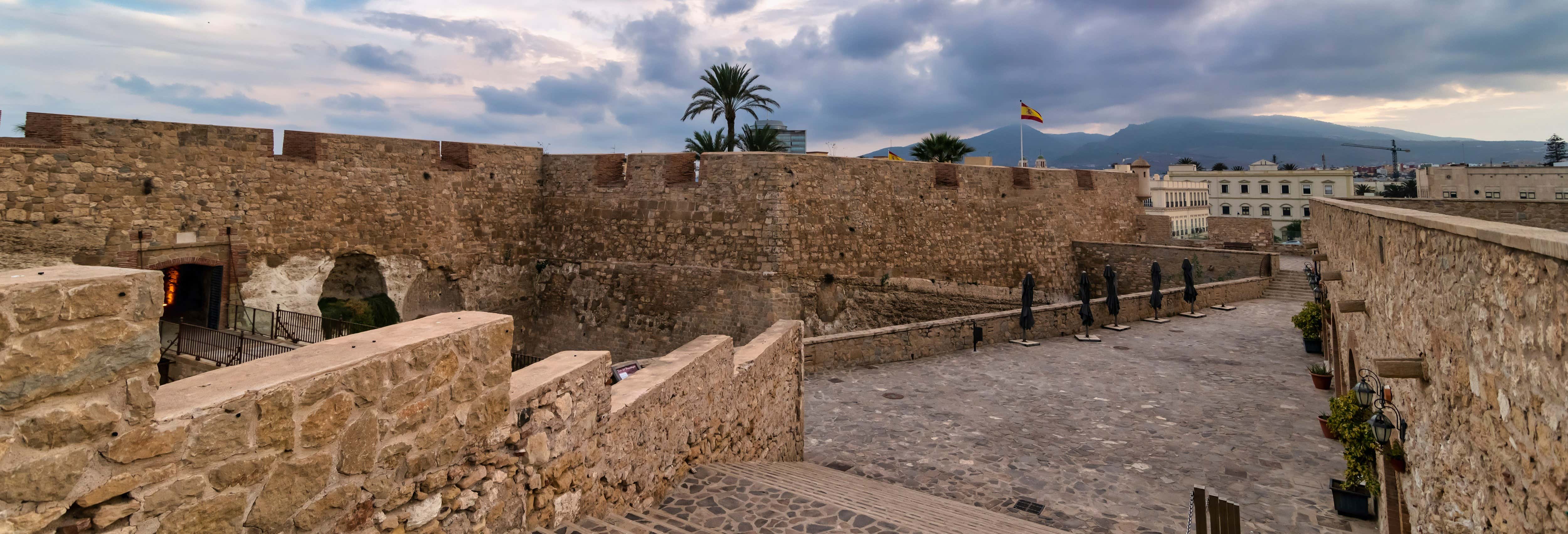 Visita guidata della cittadella di Melilla la Vieja