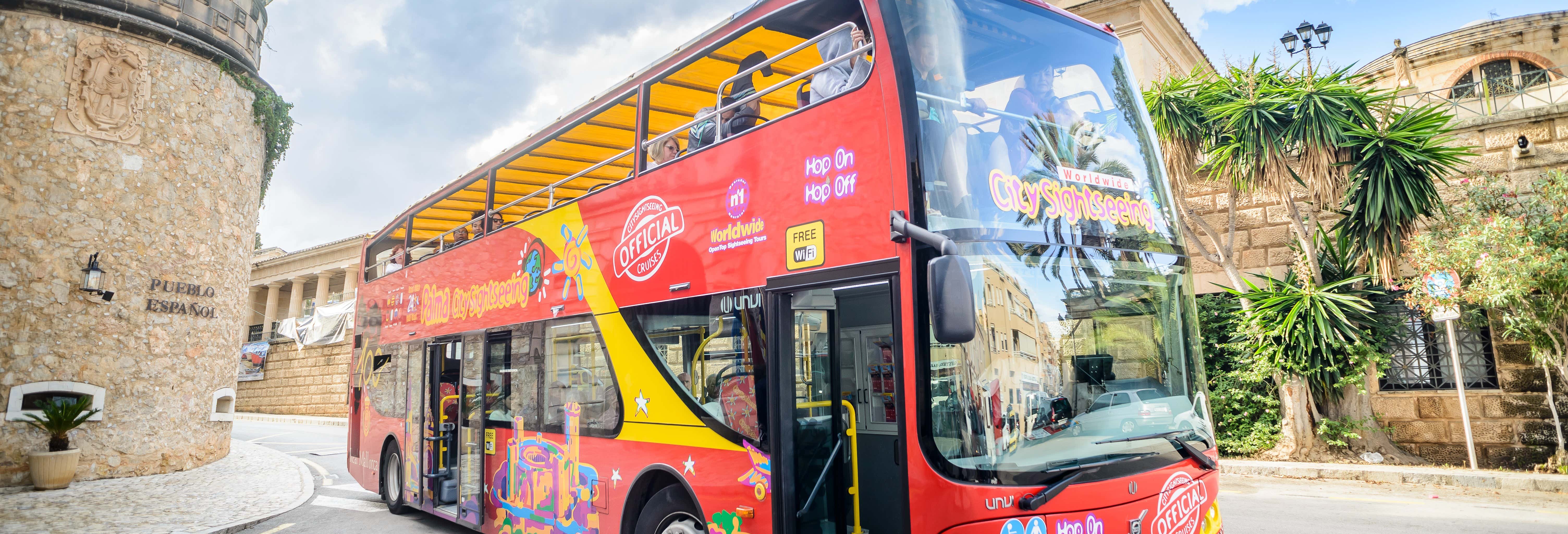 Autobus e battello turistico di Palma di Maiorca