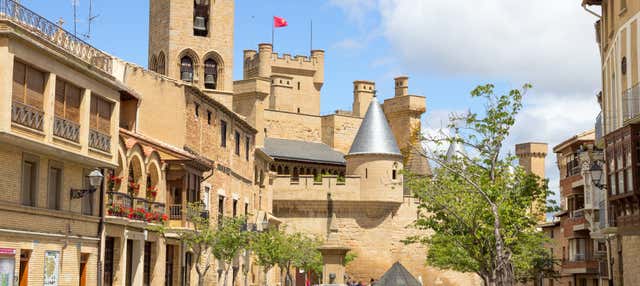 Escursione a Olite e Ujué