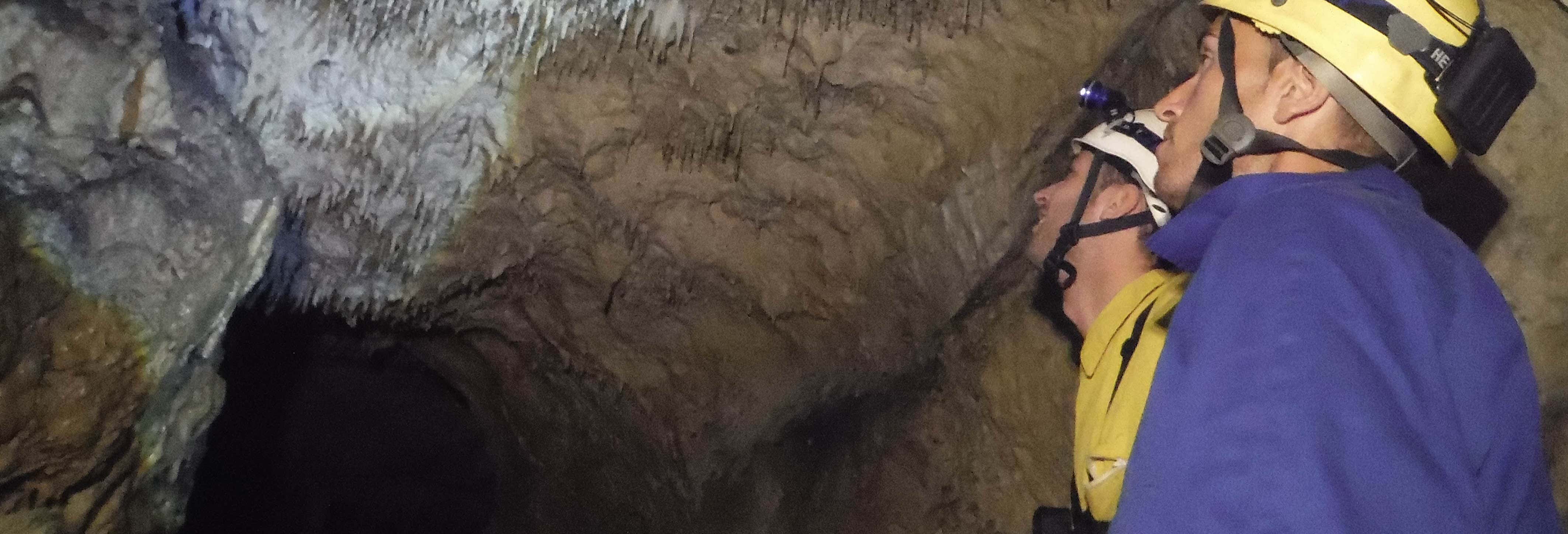 Caving in the Cueva del Nozal