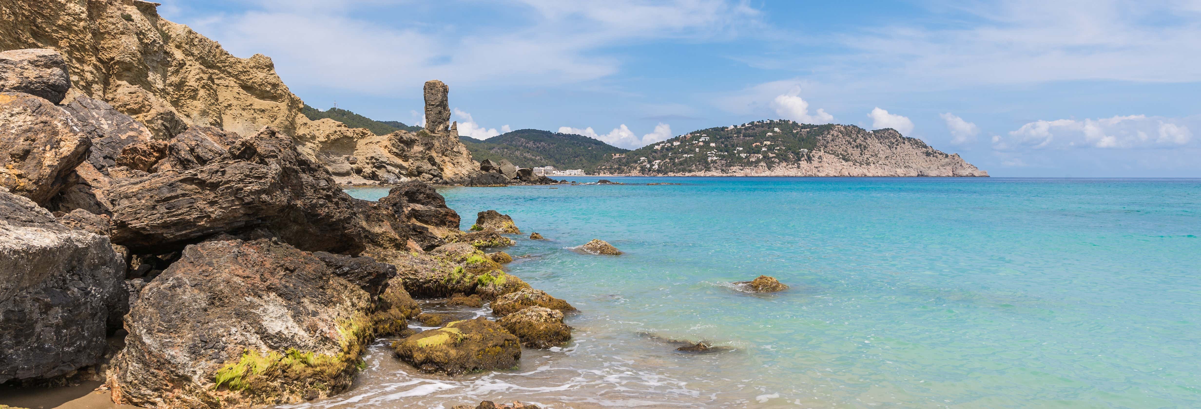 Paddle surf e snorkeling nella spiaggia di Es Figueral