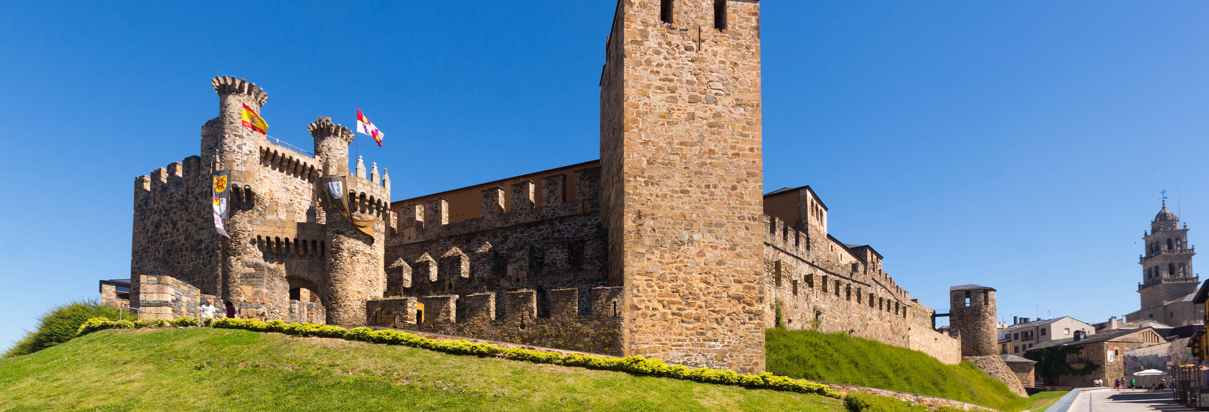 Free Walking Tour of Ponferrada