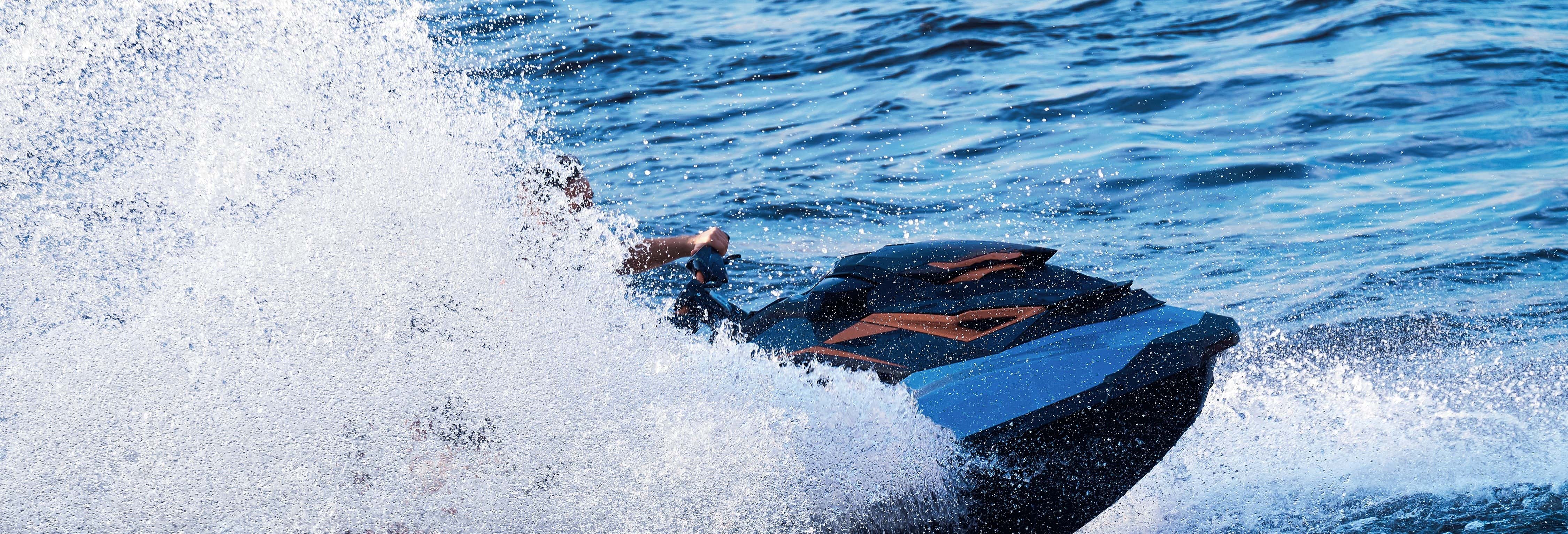Tour en moto de agua por la bahía de Rosas