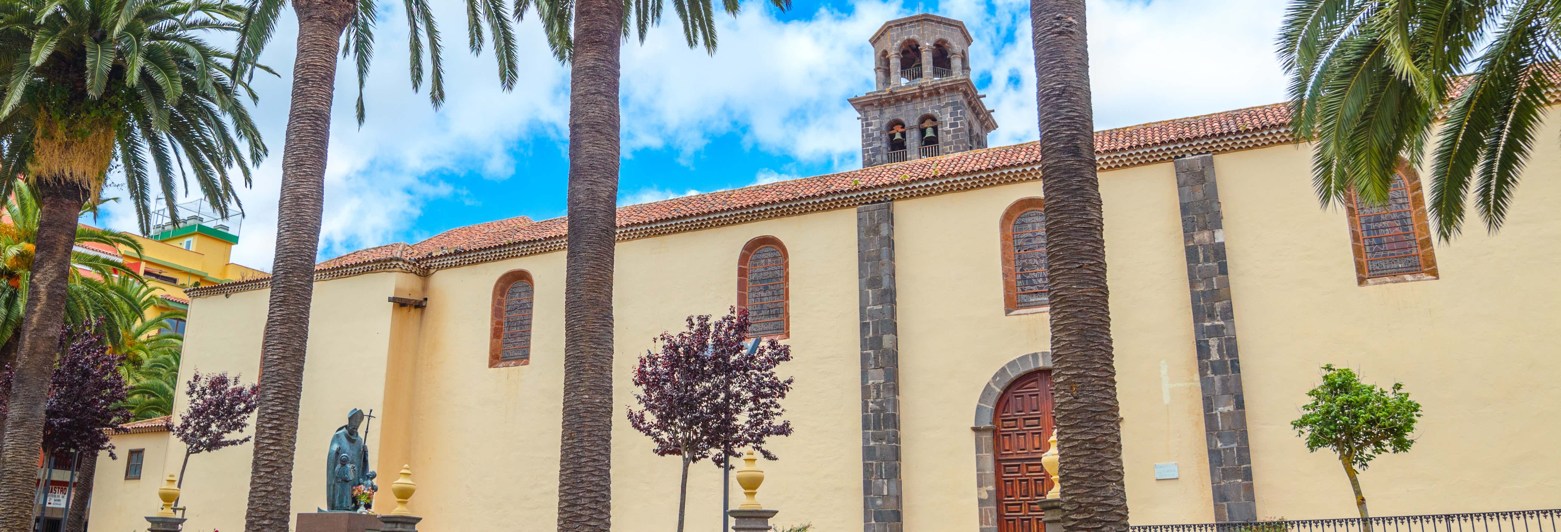 Tour de la visita del Papa León XIV y las iglesias de La Laguna