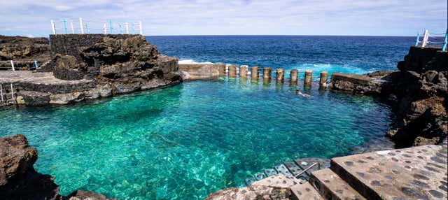 Escursione al Charco Azul + Visita a una distilleria di rum