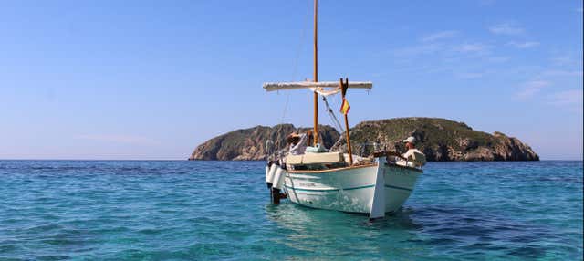 Alquiler de llaüt con patrón en Santa Ponsa