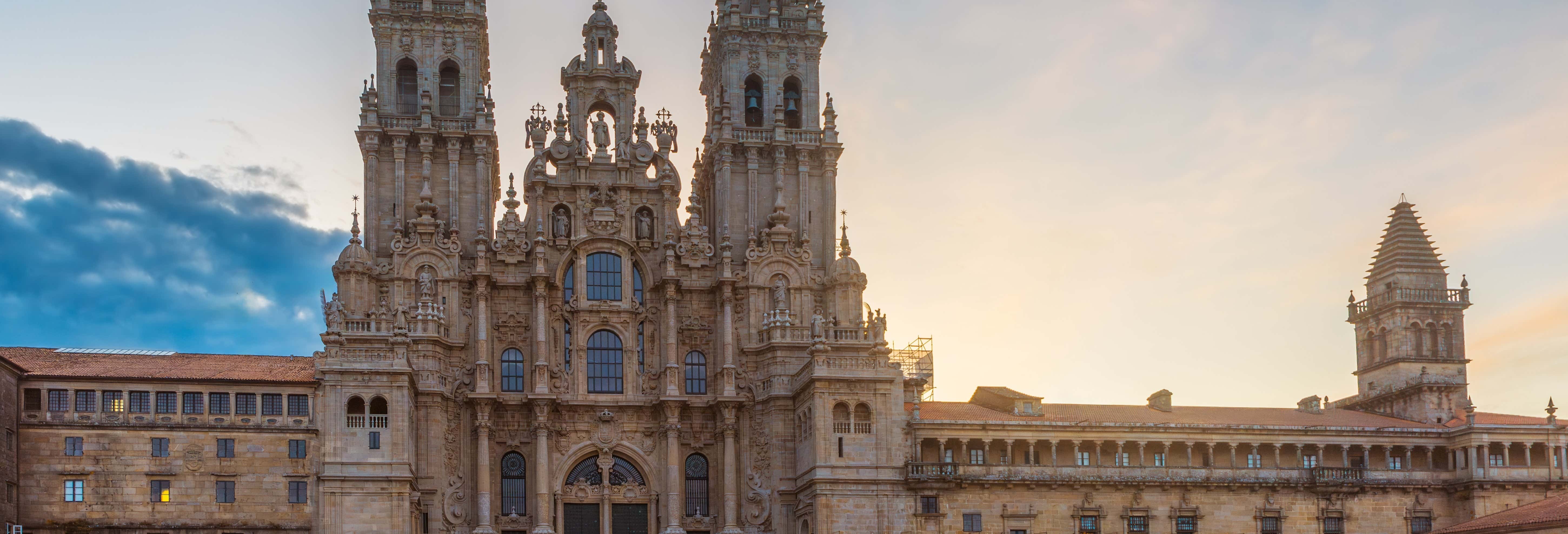Visita guiada por la Catedral de Santiago y San Martín Pinario