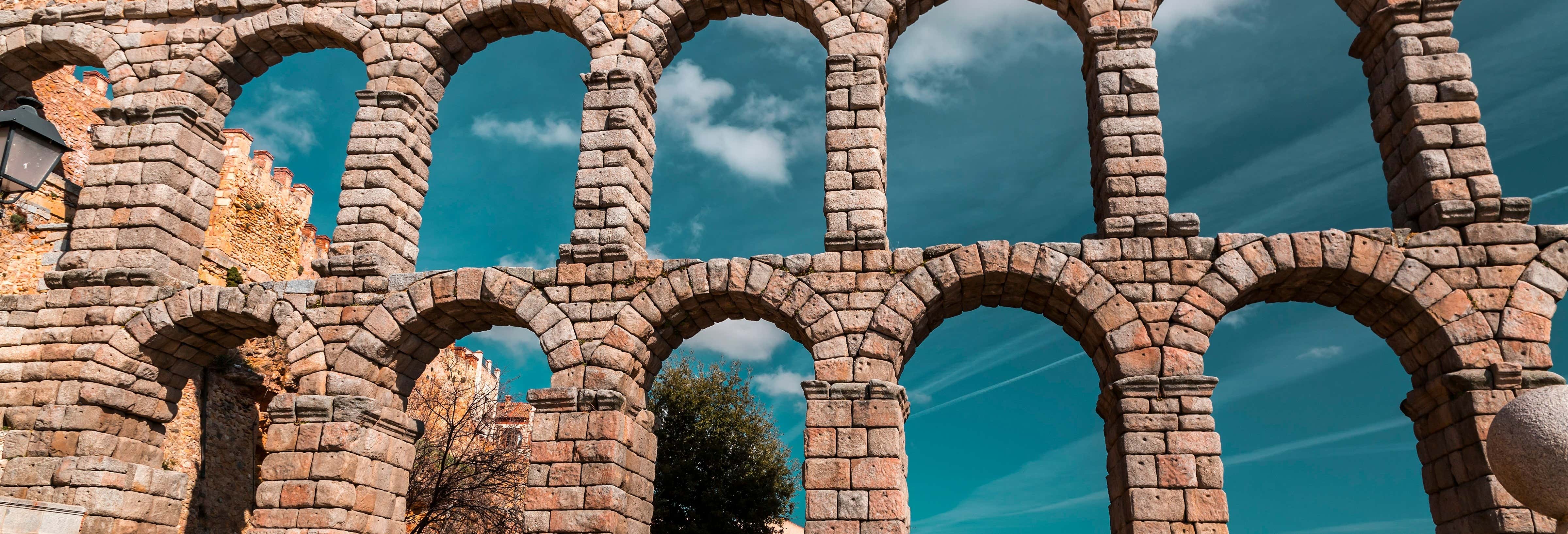 Tour dell'Acquedotto di Segovia e del dissabbiatore di San Gabriele
