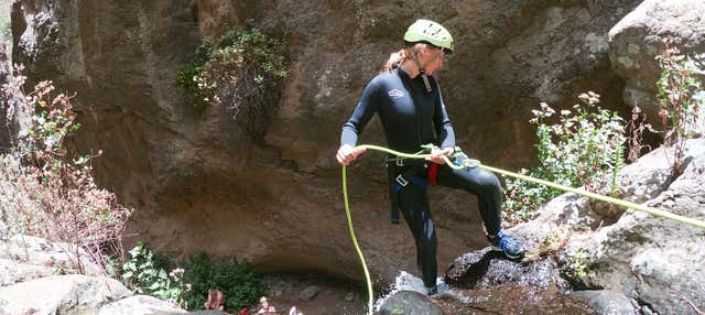 Torrentismo nei canyon del Barranco de los Cernícalos