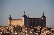 Alcázar de Toledo Guided Tour + Museum of the Army