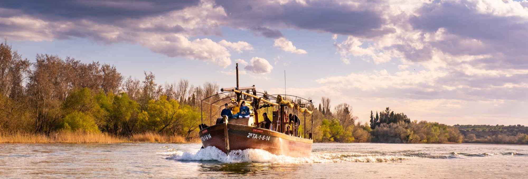 Paseo en barco por el Ebro