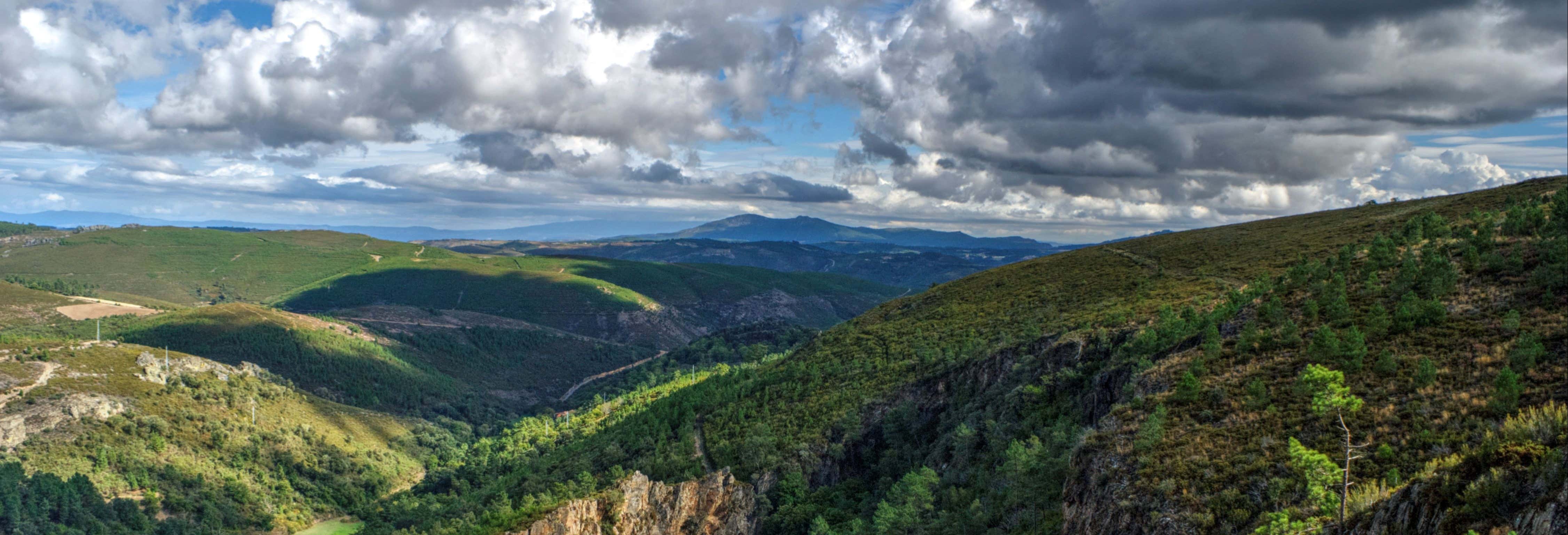 Tresminas and Pedras Salgadas Day Trip