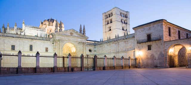 Tour delle luci e delle leggende di Zamora