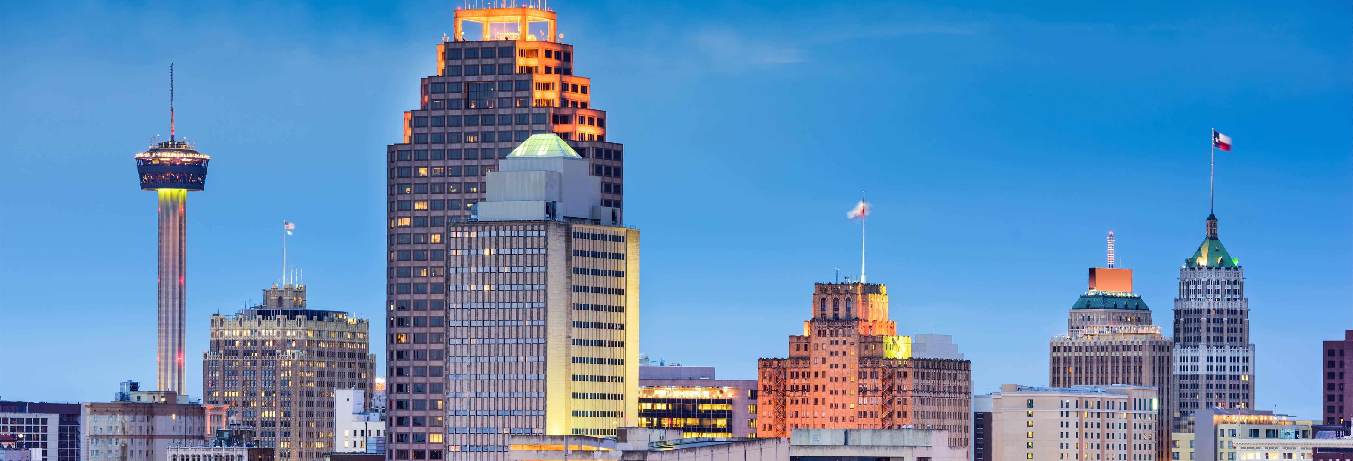 Escursione a San Antonio per piccoli gruppi + Giro in barca