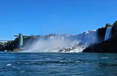 Niagara Falls Tour + Maid of the Mist