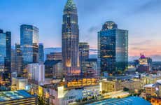 UPTOWN FUNK: 1 Hour Guided Walking Tour of Charlotte