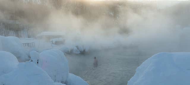 Escursione alle terme di Chena