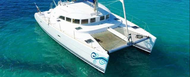 Paseo en catamarán por Fajardo