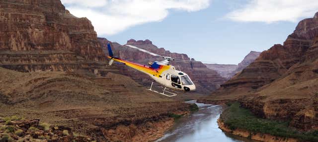 Biglietti per il Grand Canyon West + Giro in elicottero e barca