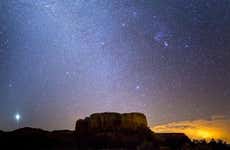 Observación de estrellas en el volcán Mauna Kea