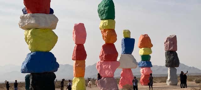 Excursión a Seven Magic Mountains + Cartel de Las Vegas
