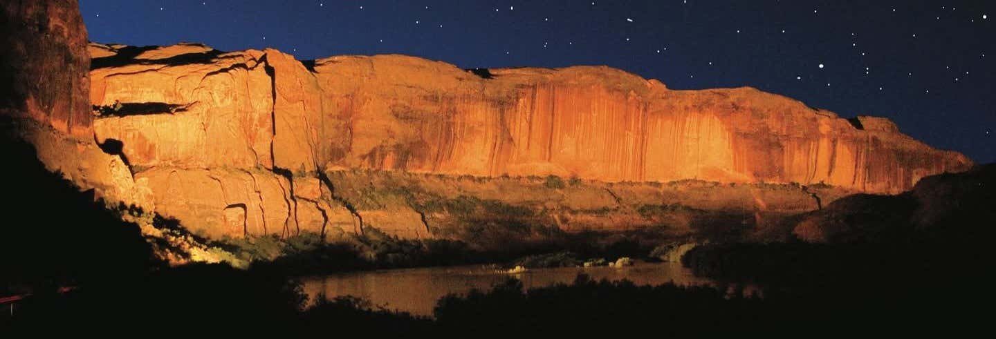 Colorado River Light Show Cruise & Dinner