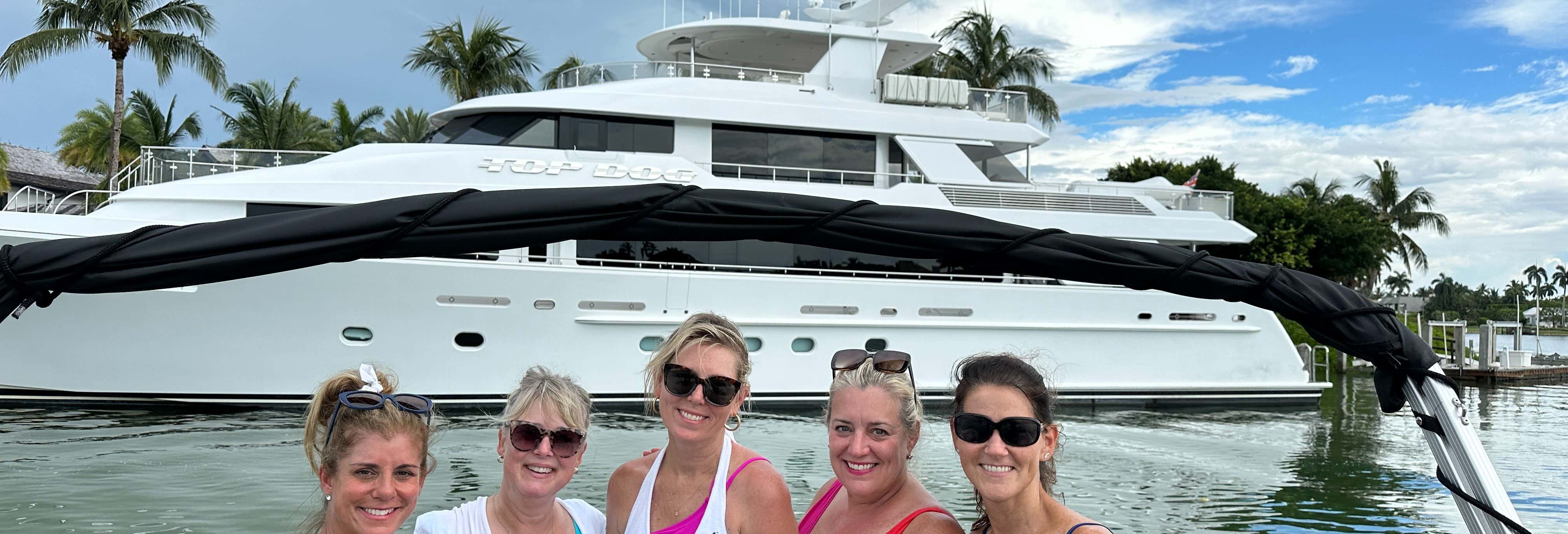 Giro in barca privata a Naples