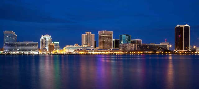 Minicrociera a Norfolk con cena