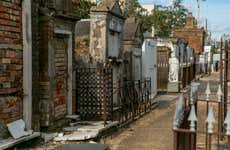 Saint Louis Cemetery Tour