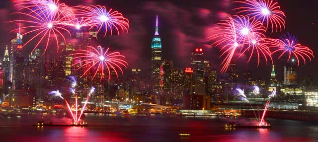 Cruzeiro de Ano Novo em Nova York para adultos