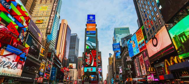Times Square, Broadway, & Midtown Manhattan Free Tour