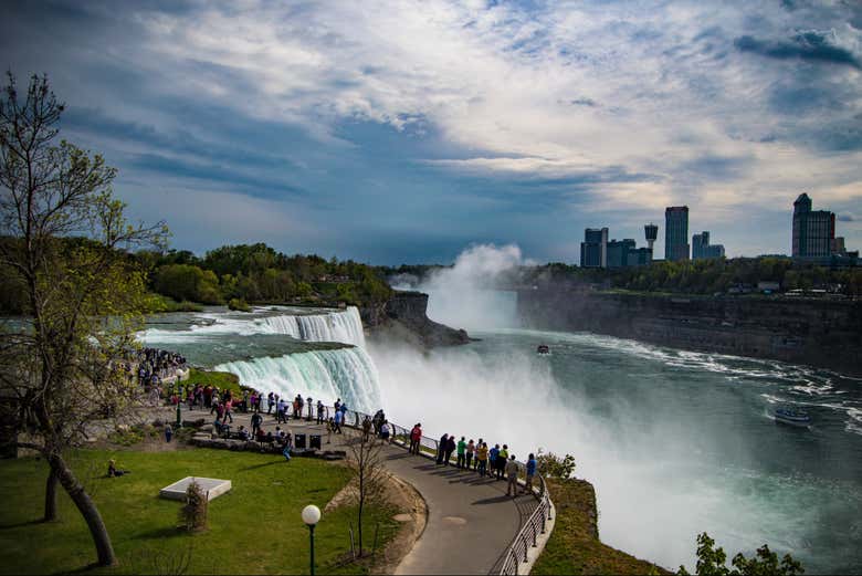 Excursión a las Cataratas del Niágara en avión