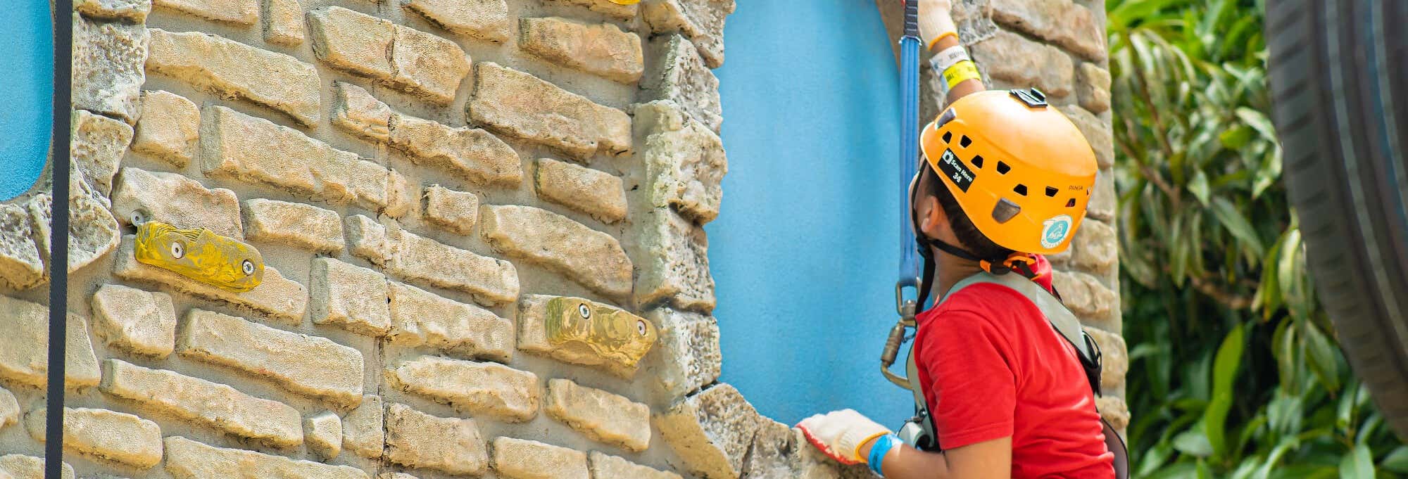 Climbing in Toro Verde Eco Adventure Park