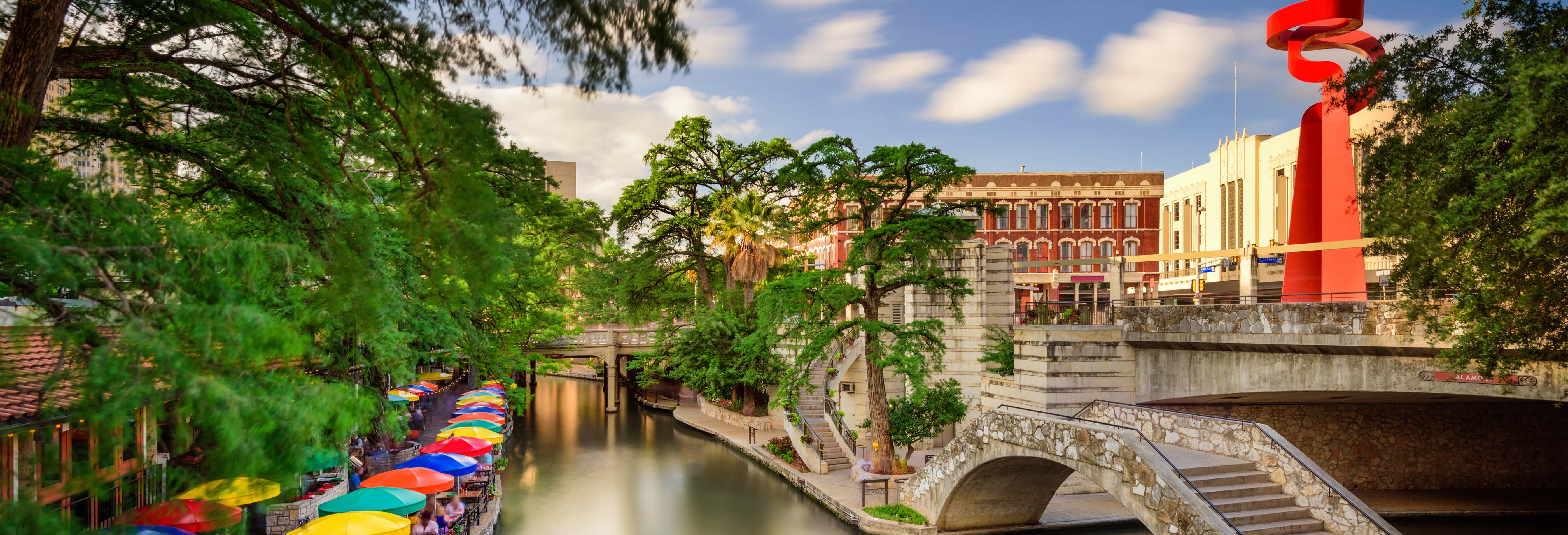 San Antonio Tour + River Cruise