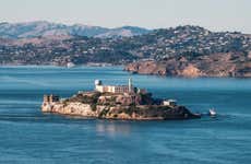 San Francisco Sightseeing Bus & Alcatraz Tickets