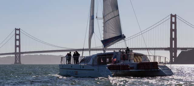 Giro in catamarano nella baia San Francisco